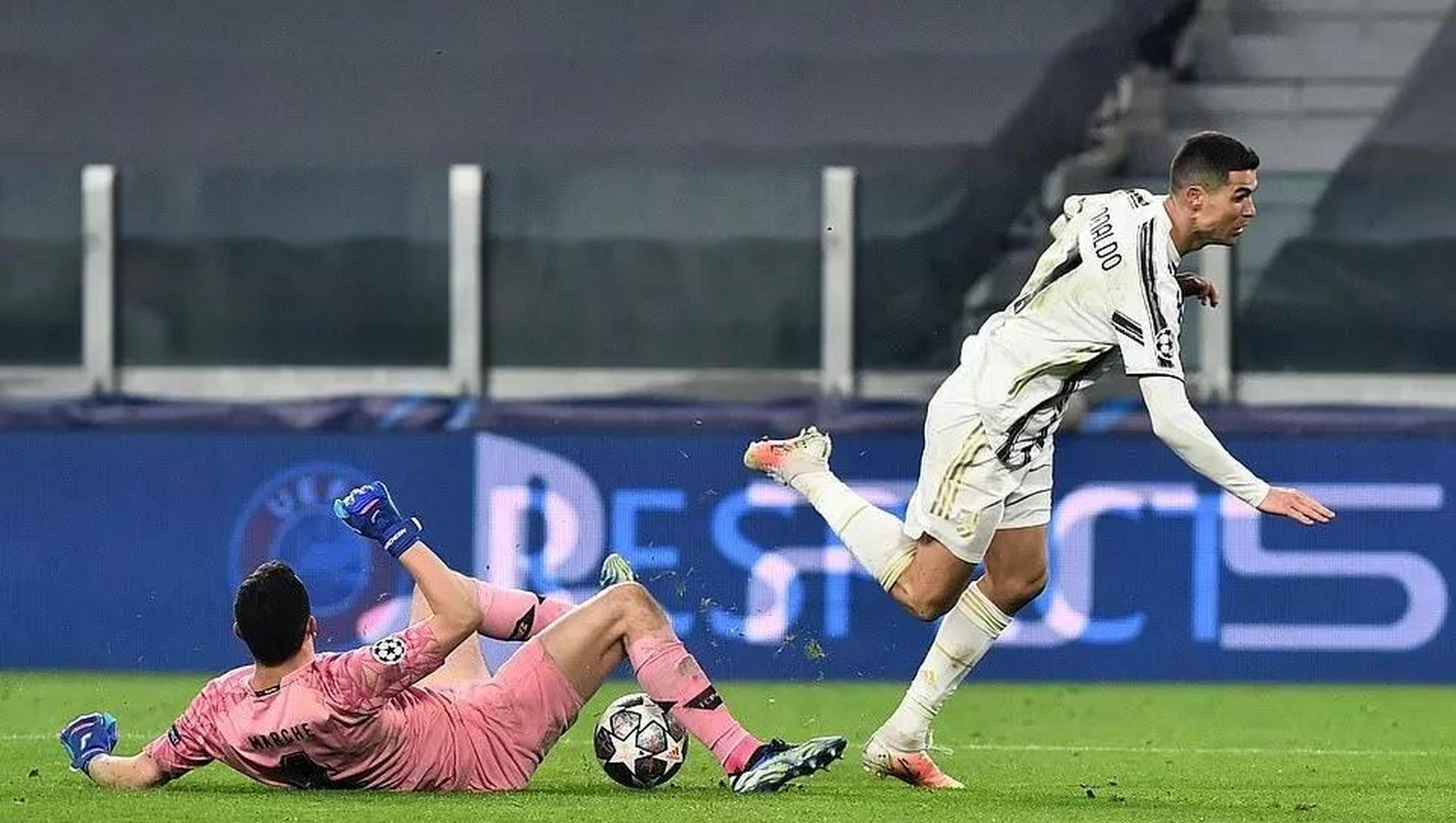 九游- c罗在尤文图斯比赛中回归赛场,逆转引发热议的是谁 